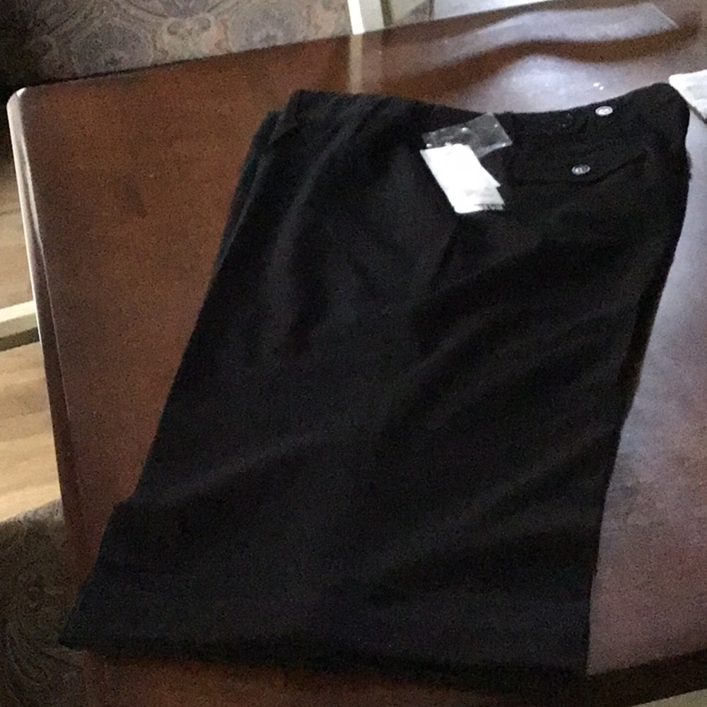 Nygard walking shorts